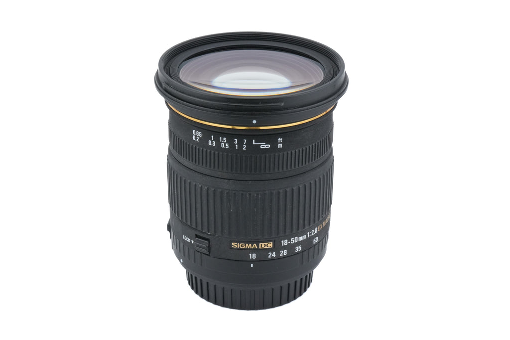 Sigma 18-50mm f2.8 EX DC Macro