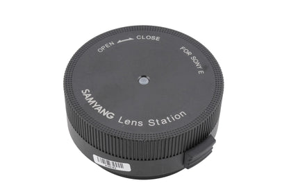 Samyang Lens Station