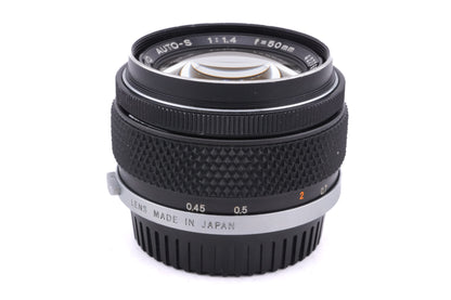 Olympus 50mm f1.4 G.Zuiko Auto-S