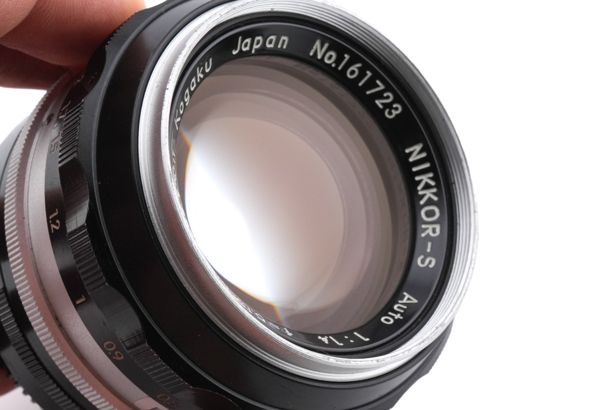 Nikon 5.8cm f1.4 Nikkor-S Auto Pre-AI