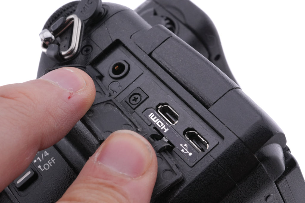 Panasonic Lumix DMC-FZ2000