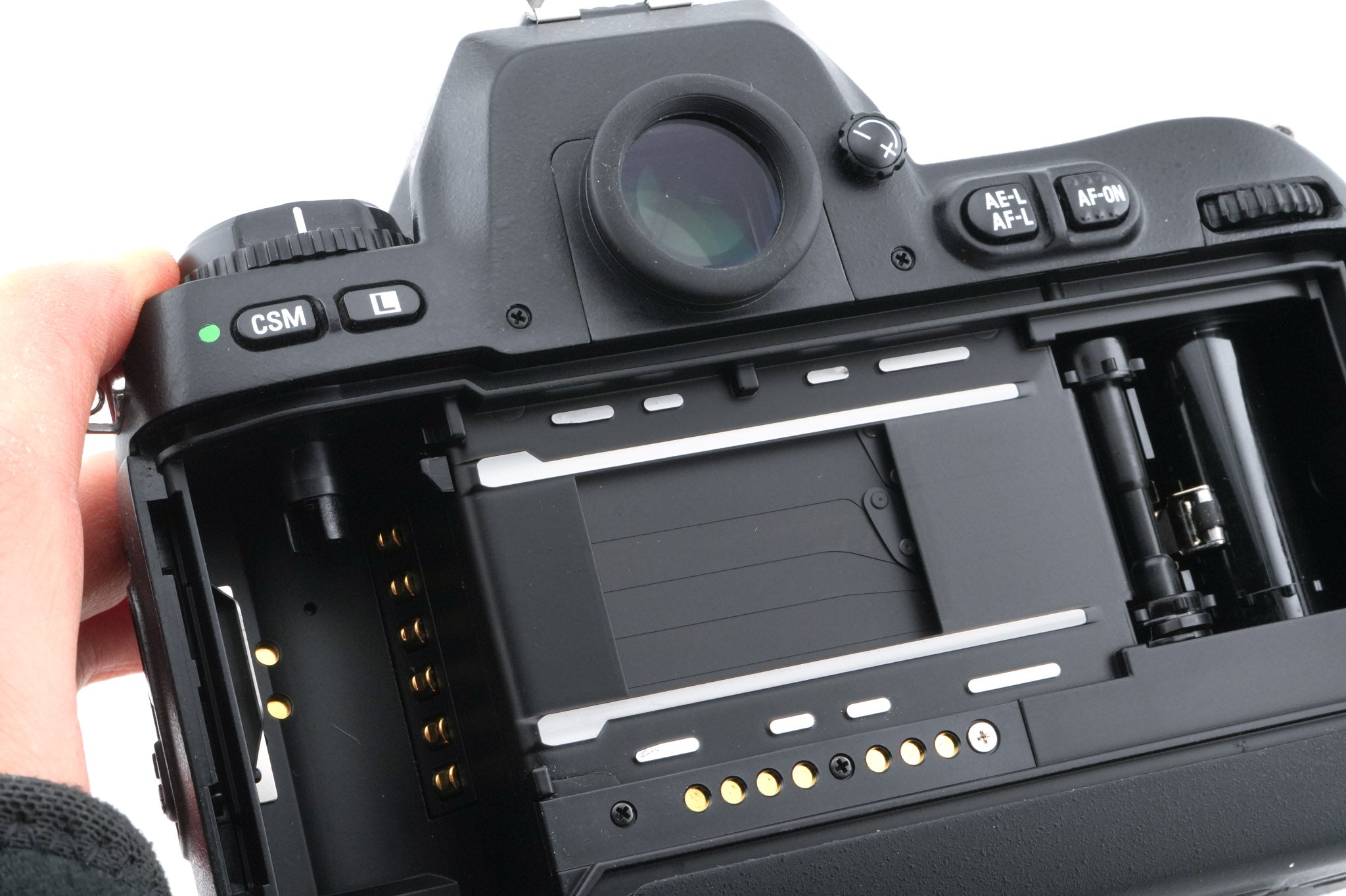 Nikon F100