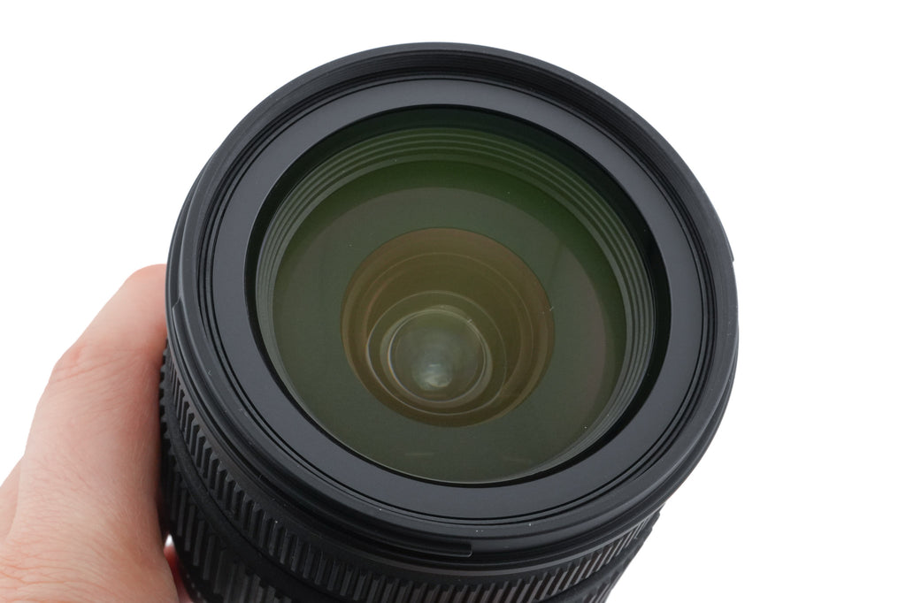 Sigma 17-70mm f2.8-4 DC HSM OS Macro