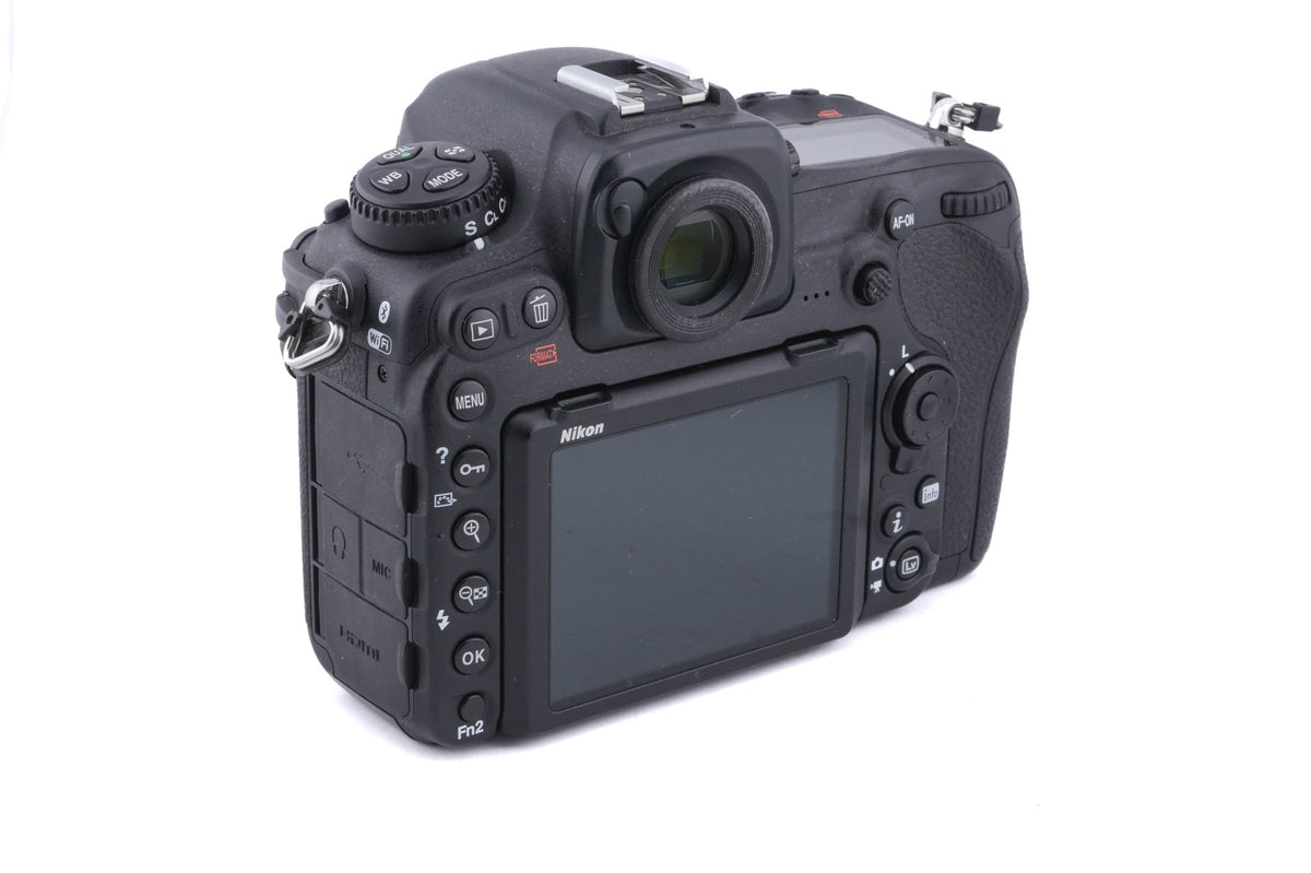 Nikon D500