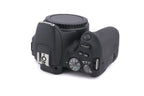 Canon EOS 200D