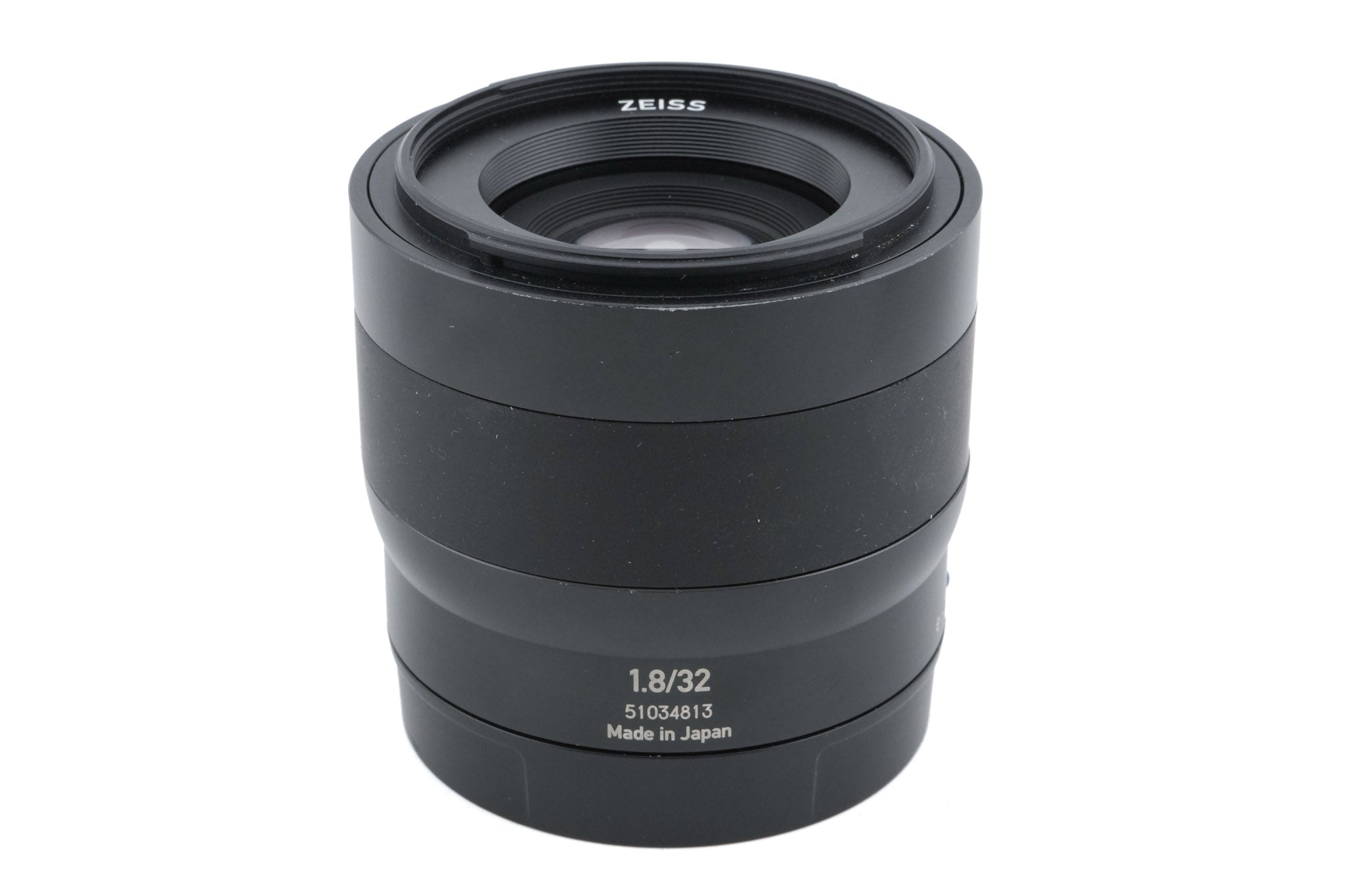 Carl Zeiss 32mm f1.8 Planar T* Touit