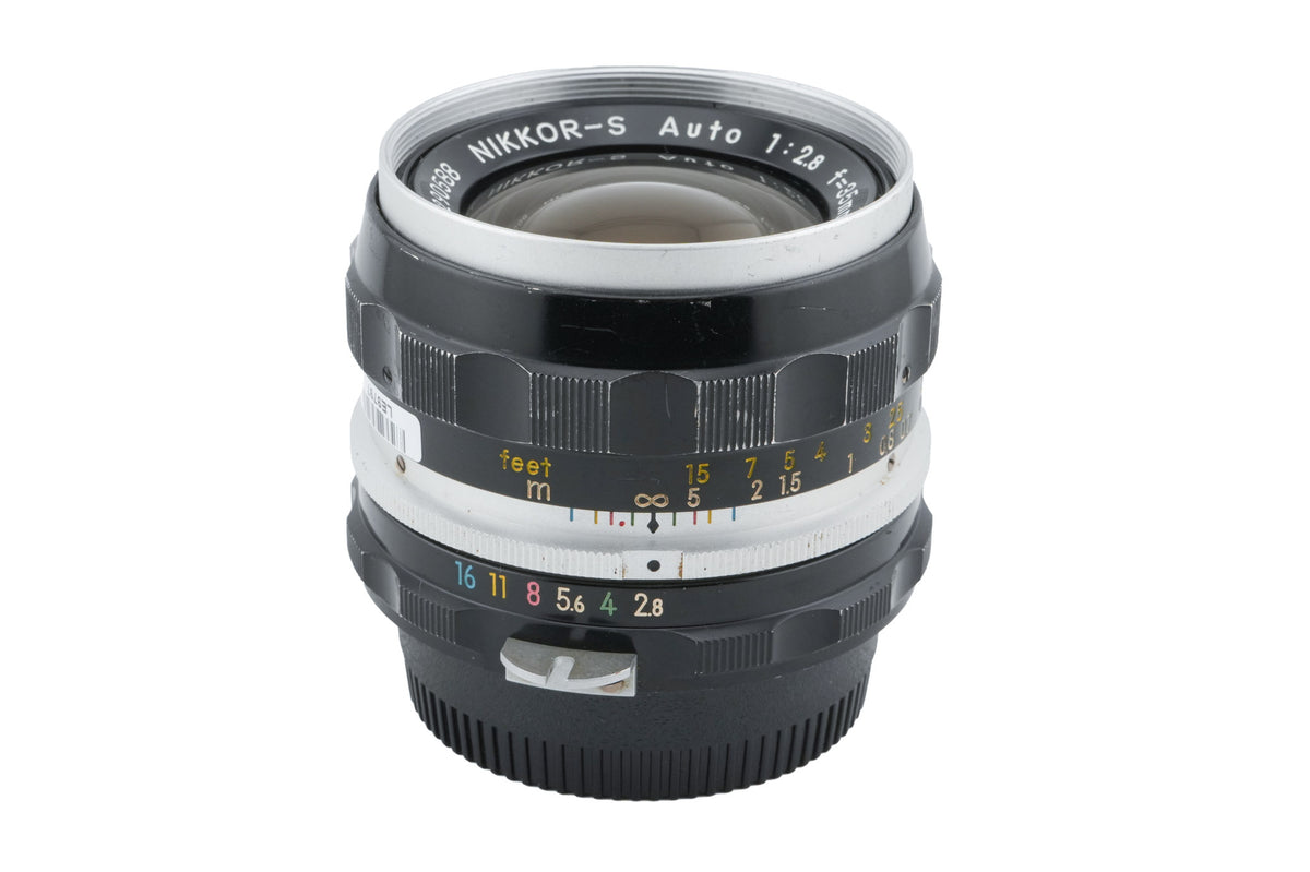 Nikon 35mm f2.8 Nikkor-S Auto Pre-AI