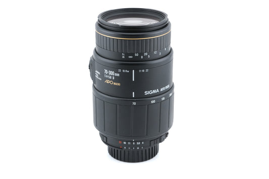 Sigma 70-300mm f4-5.6 D APO Macro - Lens