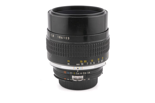 Nikon 105mm f1.8 Nikkor AI-S - Lens