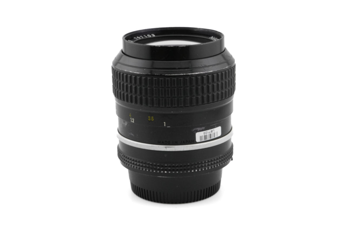 Nikon 105mm f2.5 Nikkor AI