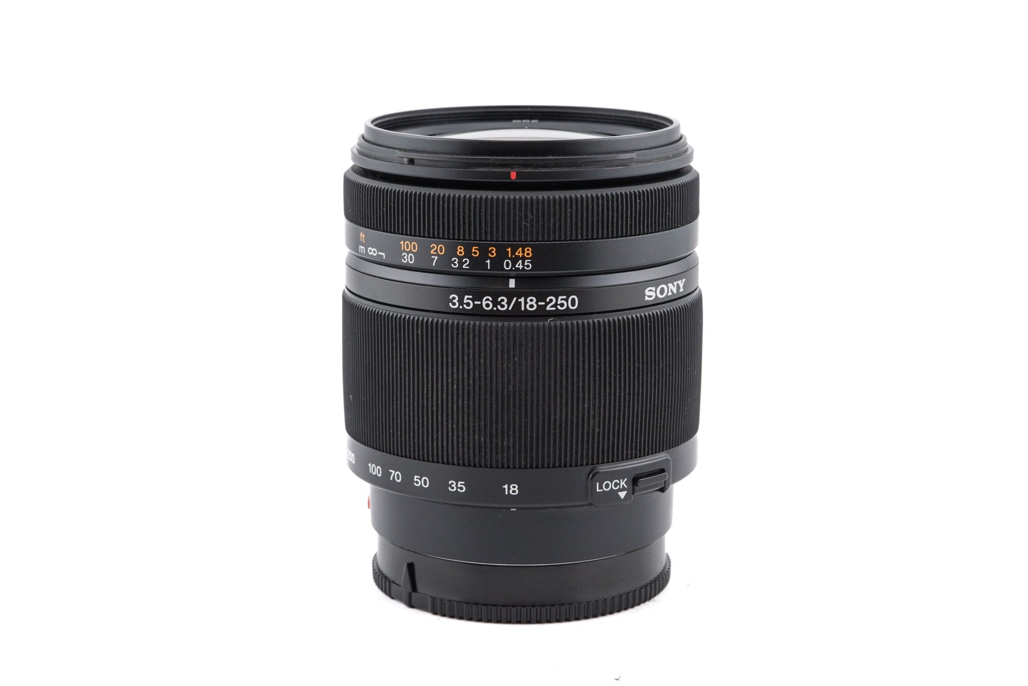 Sony 18-250mm f3.5-6.3 DT (SAL18250) - Lens