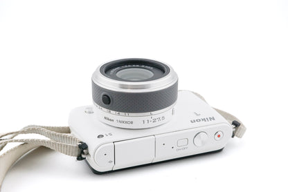 Nikon 1 S1 + 30-110mm f3.8-5.6 VR Nikkor 1 + 11-27.5mm f3.5-5.6 1 Nikkor