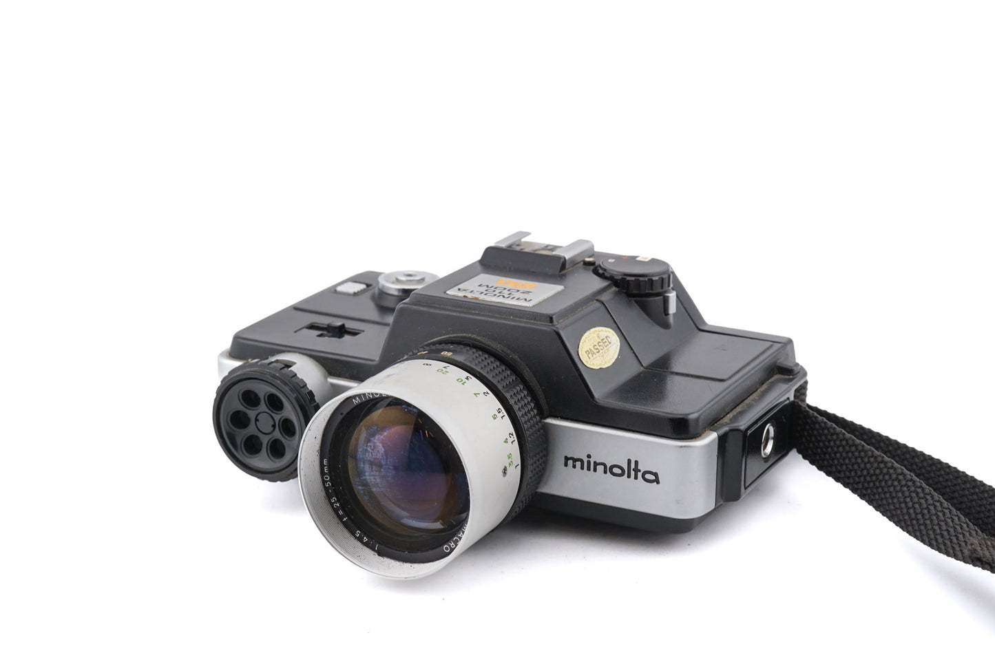 Minolta 110 Zoom SLR - Camera