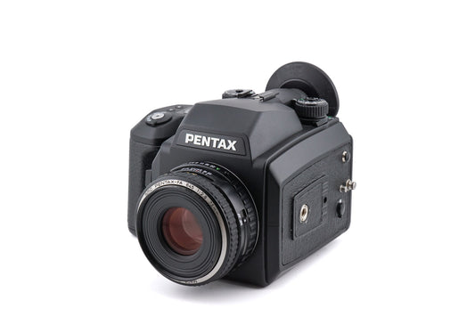 Pentax 645NII - Camera