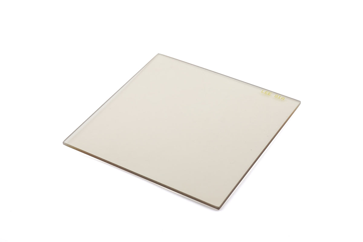 LEE Filters 100 x 100 mm Color Correction Filter 81A - Accessory ...