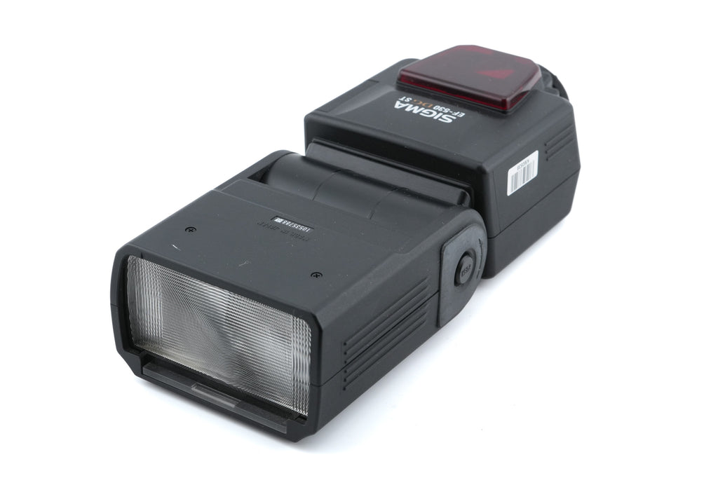 Sigma EF-530 DG ST Flash