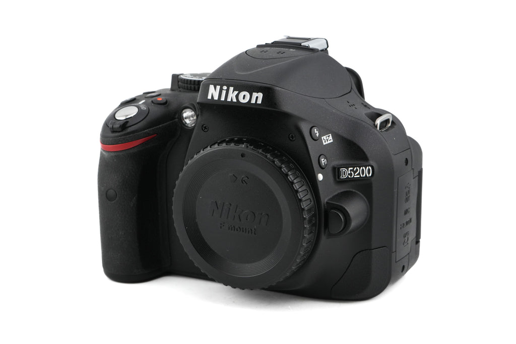 Nikon D5200