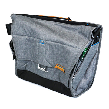 Peak Design Everyday Messenger 15 V1