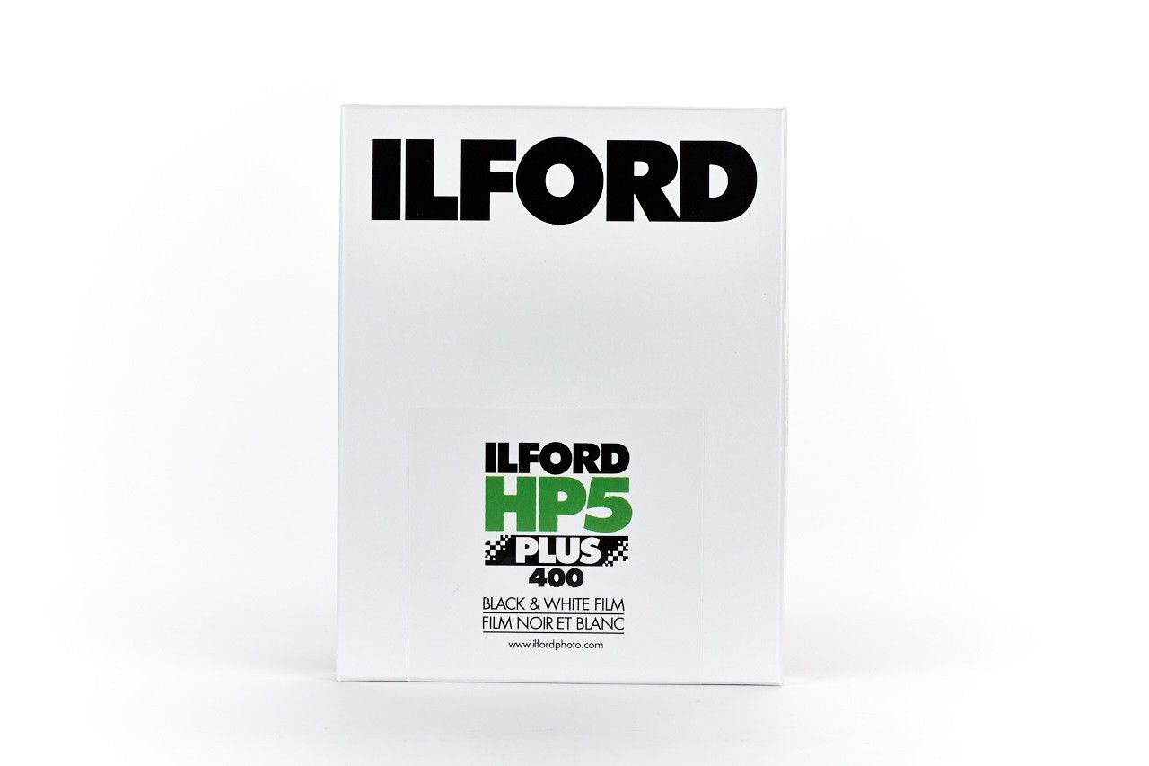 Ilford HP5 Plus 400 (4x5", 25 arkkia)
