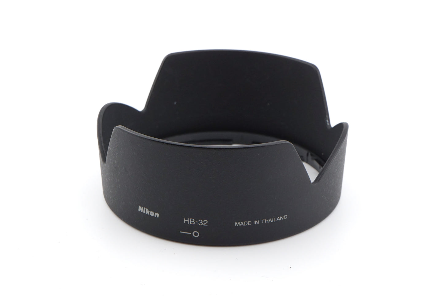 Nikon HB-32 Lens Hood