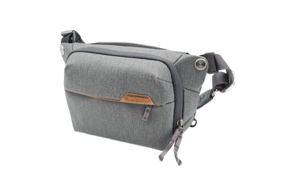 Peak Design Everyday Sling 3L V2