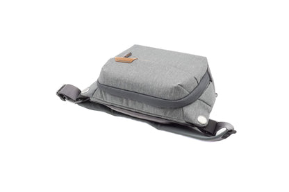 Peak Design Everyday Sling 3L V2