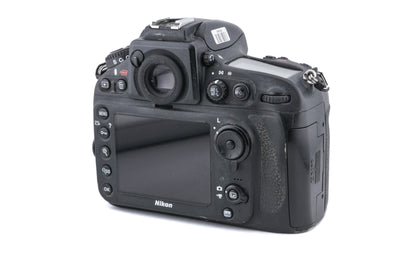 Nikon D800
