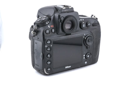 Nikon D800