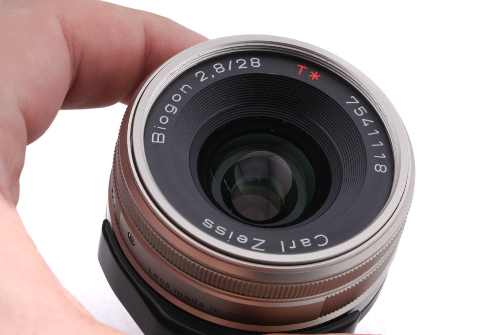 Carl Zeiss 28mm f2.8 Biogon T*