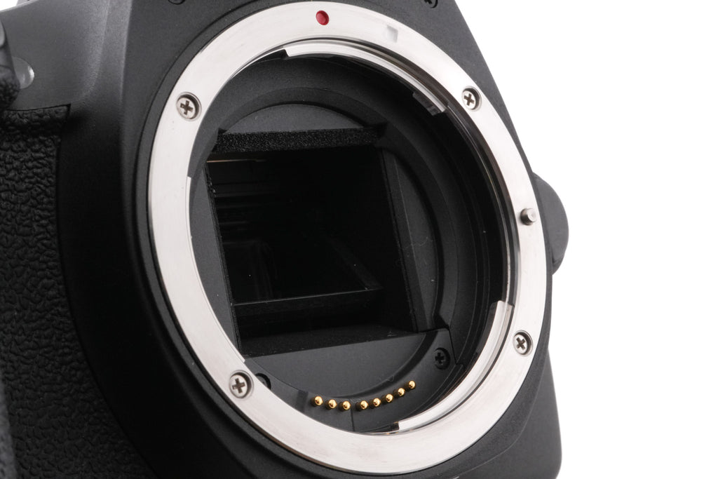 Canon EOS 2000D