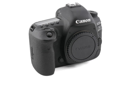 Canon EOS 5D Mark IV