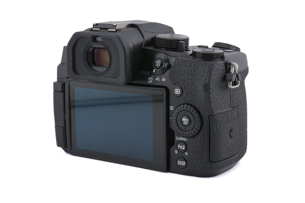 Panasonic Lumix DC-G90