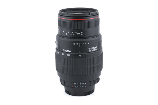 Sigma 70-300mm f4-5.6 D APO Macro
