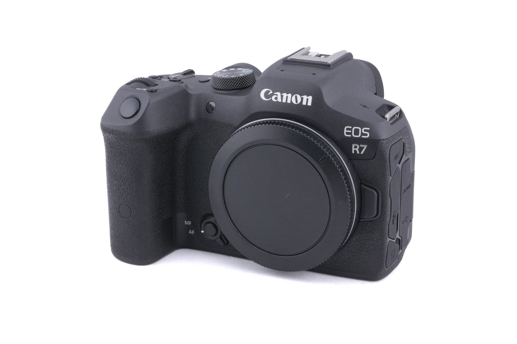 Canon EOS R7