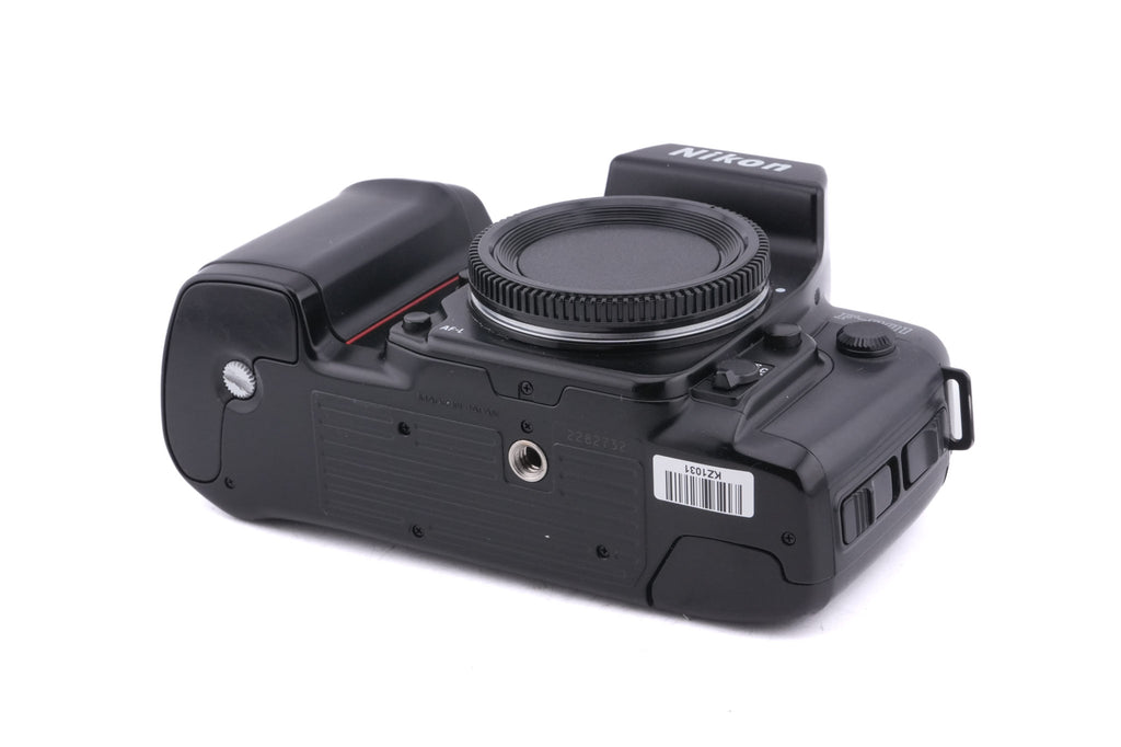 Nikon F-801