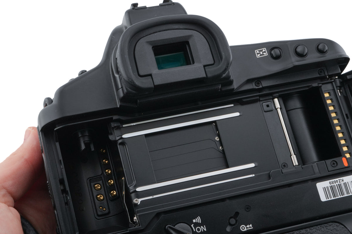 Canon EOS-1V HS
