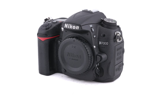 Nikon D7000 (IR-Converted)