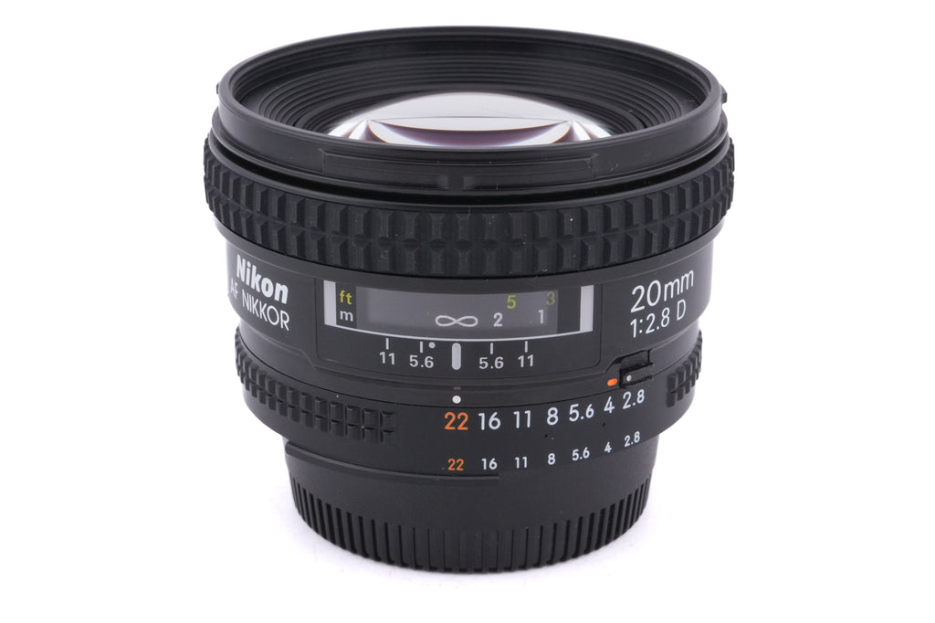 Nikon 20mm f2.8 AF Nikkor D + HB-4 Lens Hood