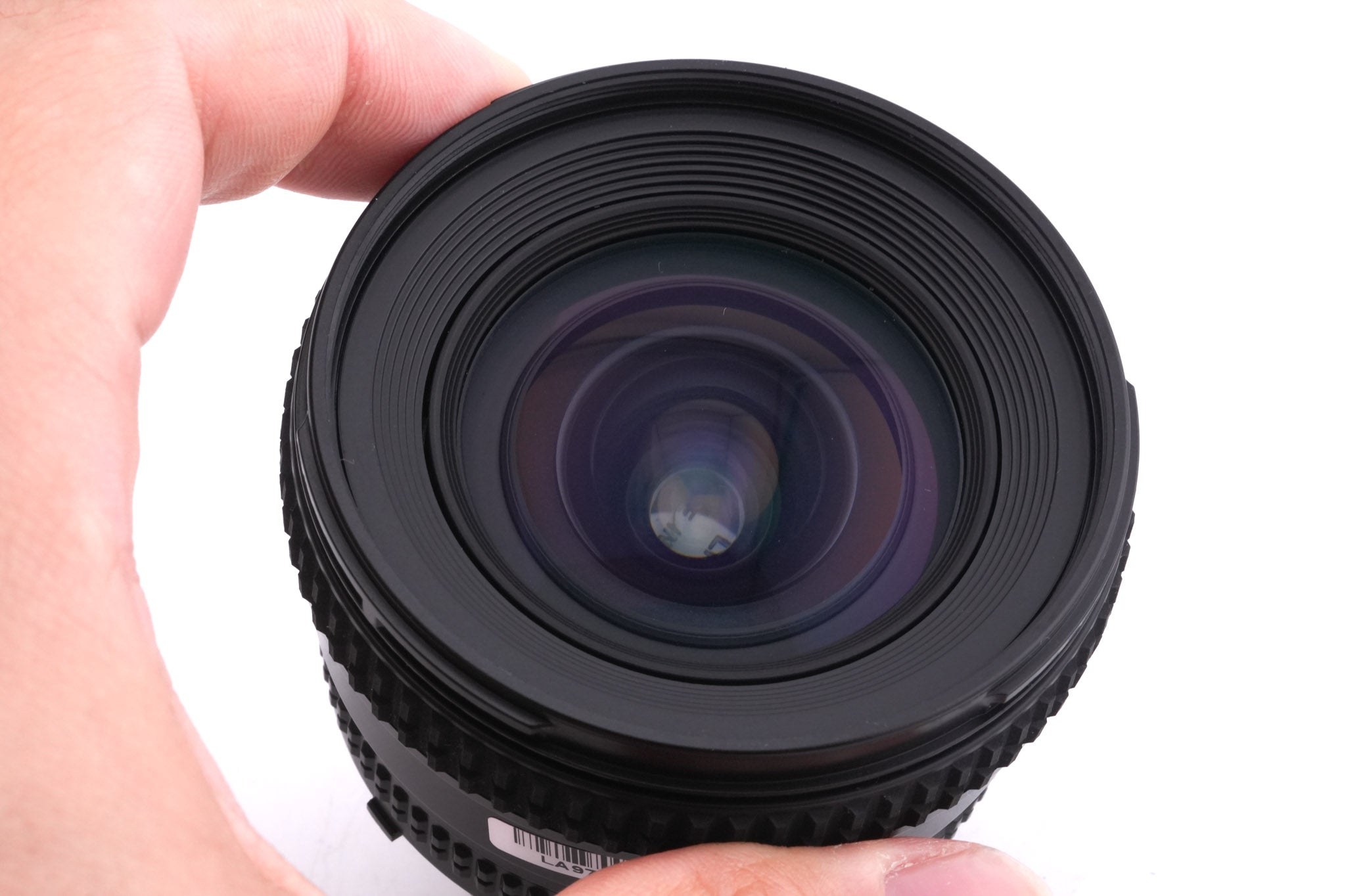 Nikon 20mm f2.8 AF Nikkor D + HB-4 Lens Hood