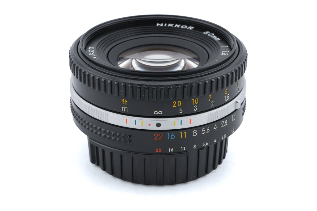 Nikon 50mm f1.8 Nikkor AI-S (0.6m)