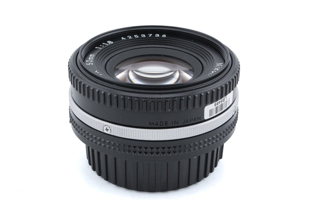 Nikon 50mm f1.8 Nikkor AI-S (0.6m)