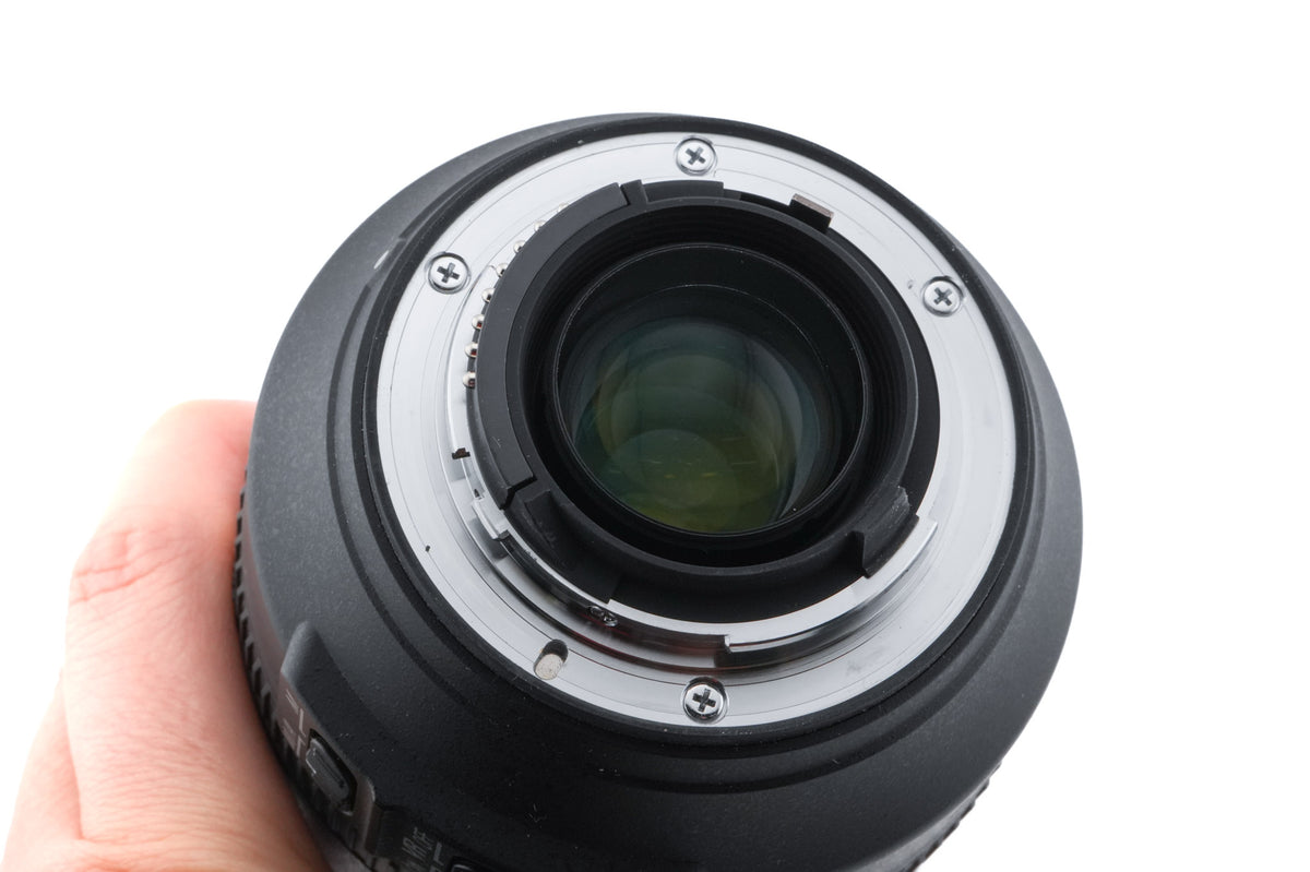 Nikon 28-300mm f3.5-5.6 AF-S Nikkor G ED VR