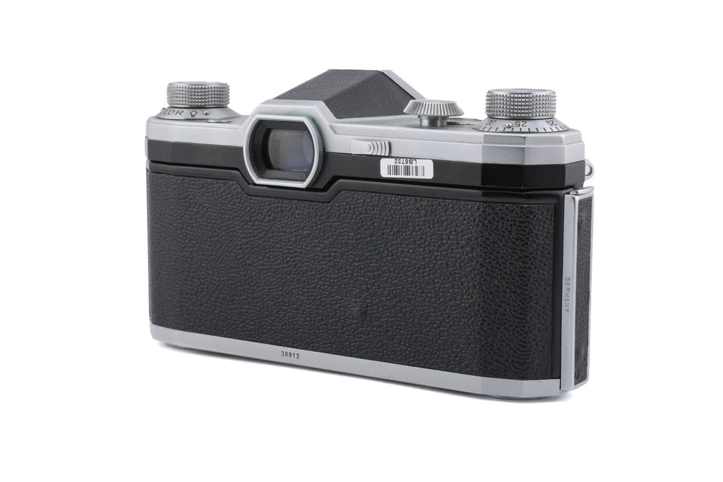 Contax D