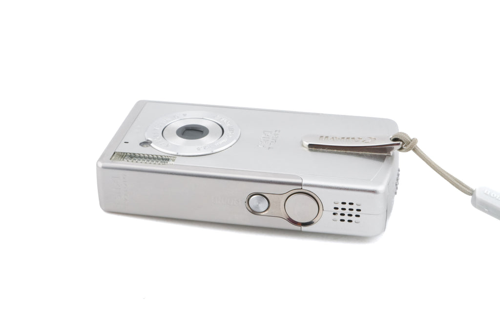 Canon IXUS i