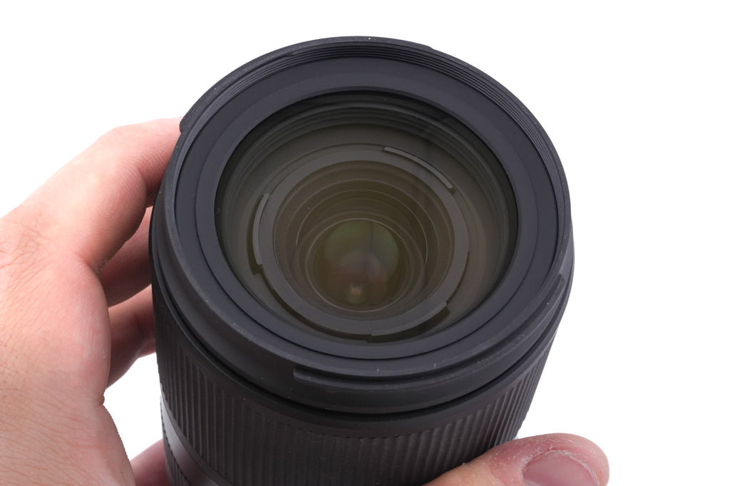 Tamron 18-300mm f3.5-6.3 DI III-A VC VXD (B061)
