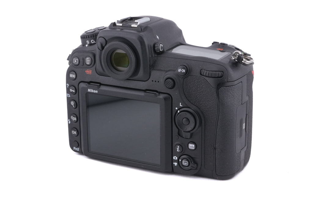 Nikon D500