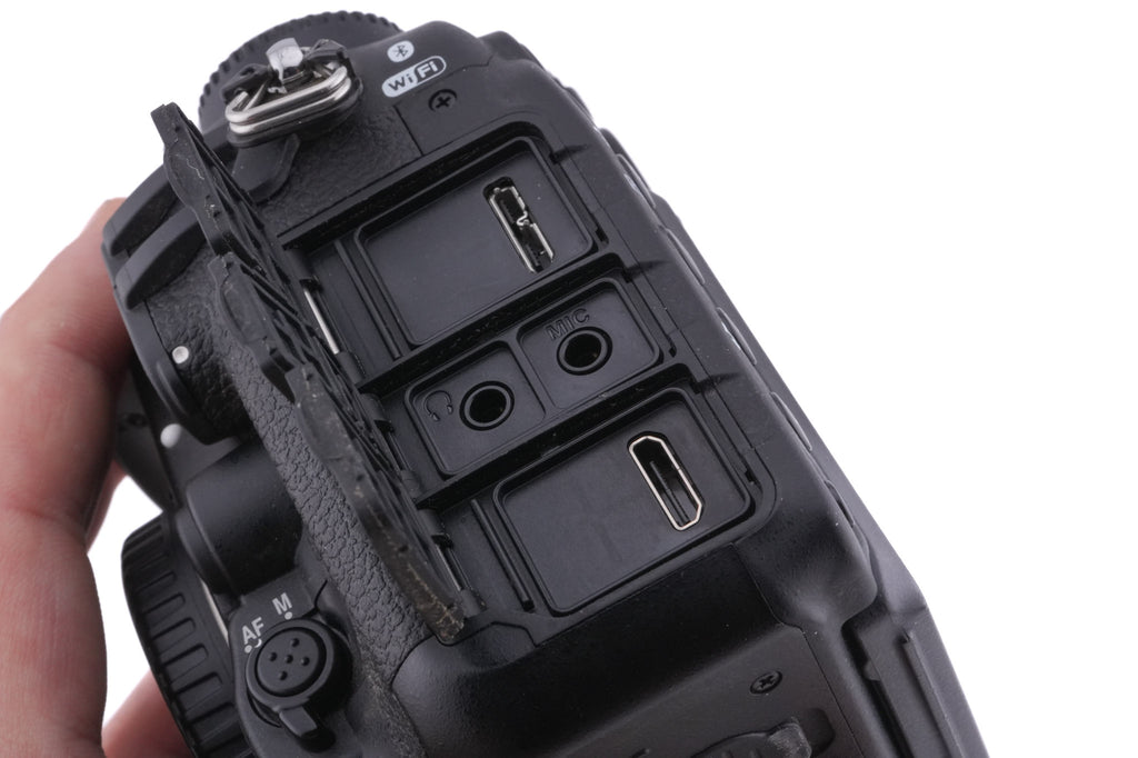 Nikon D500