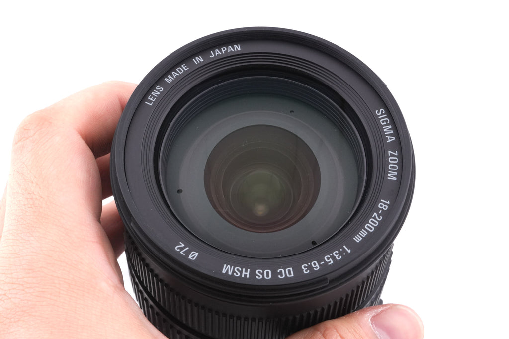 Sigma 18-200mm f3.5-6.3 DC OS HSM