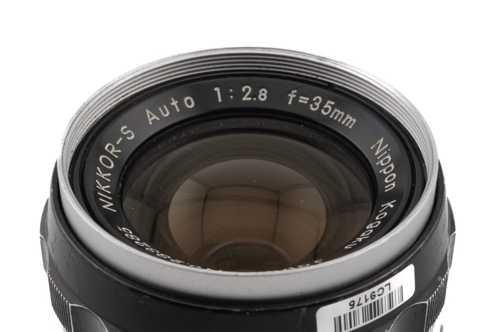 Nikon 35mm f2.8 Auto Nikkor-S Pre-AI