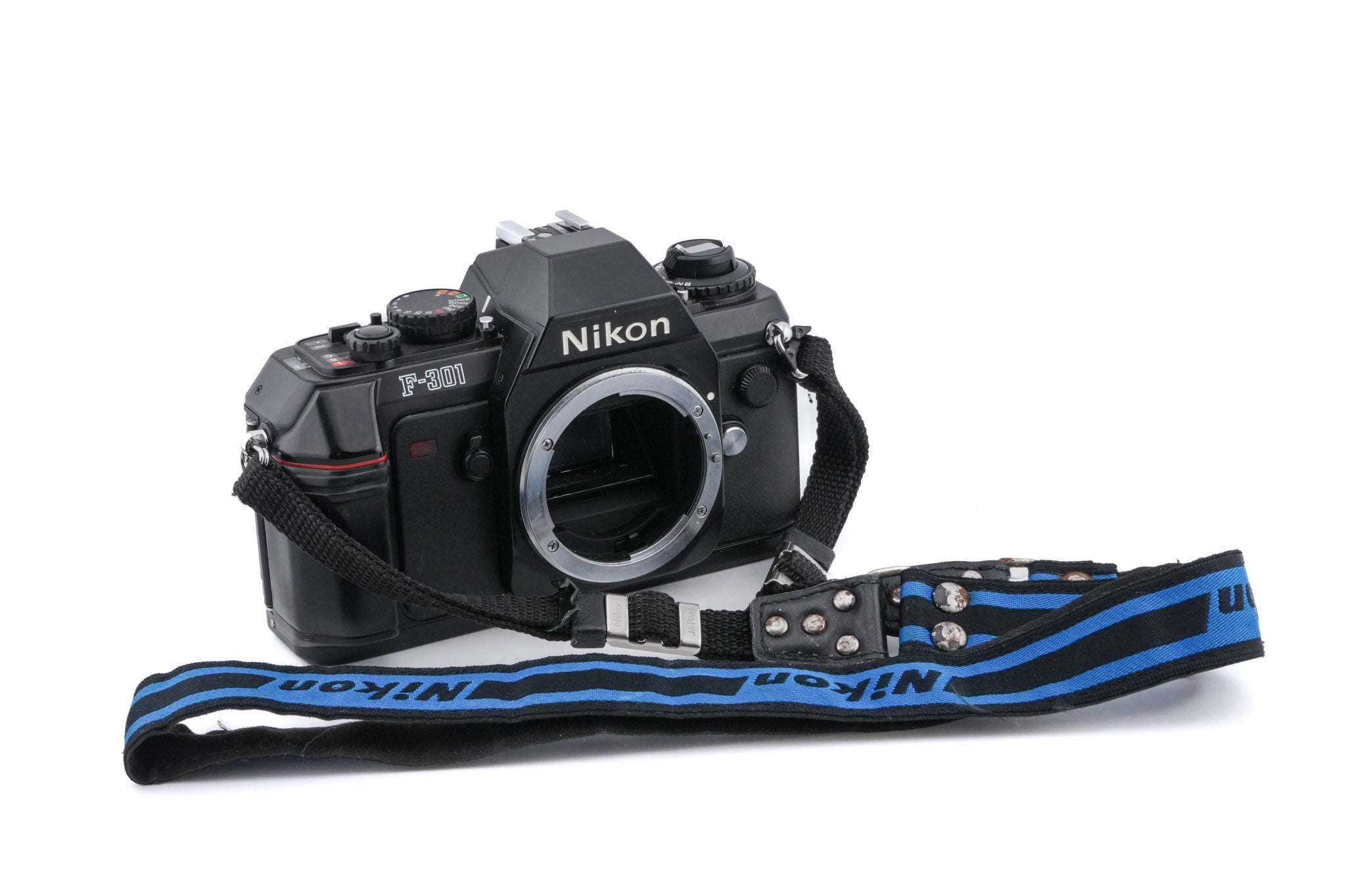 Nikon F-301